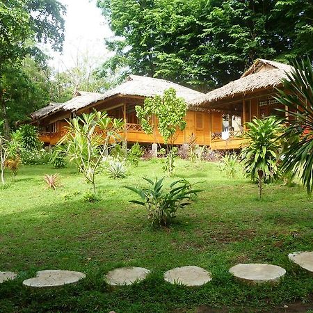 Raja Laut Dive Resort Bunaken Kültér fotó