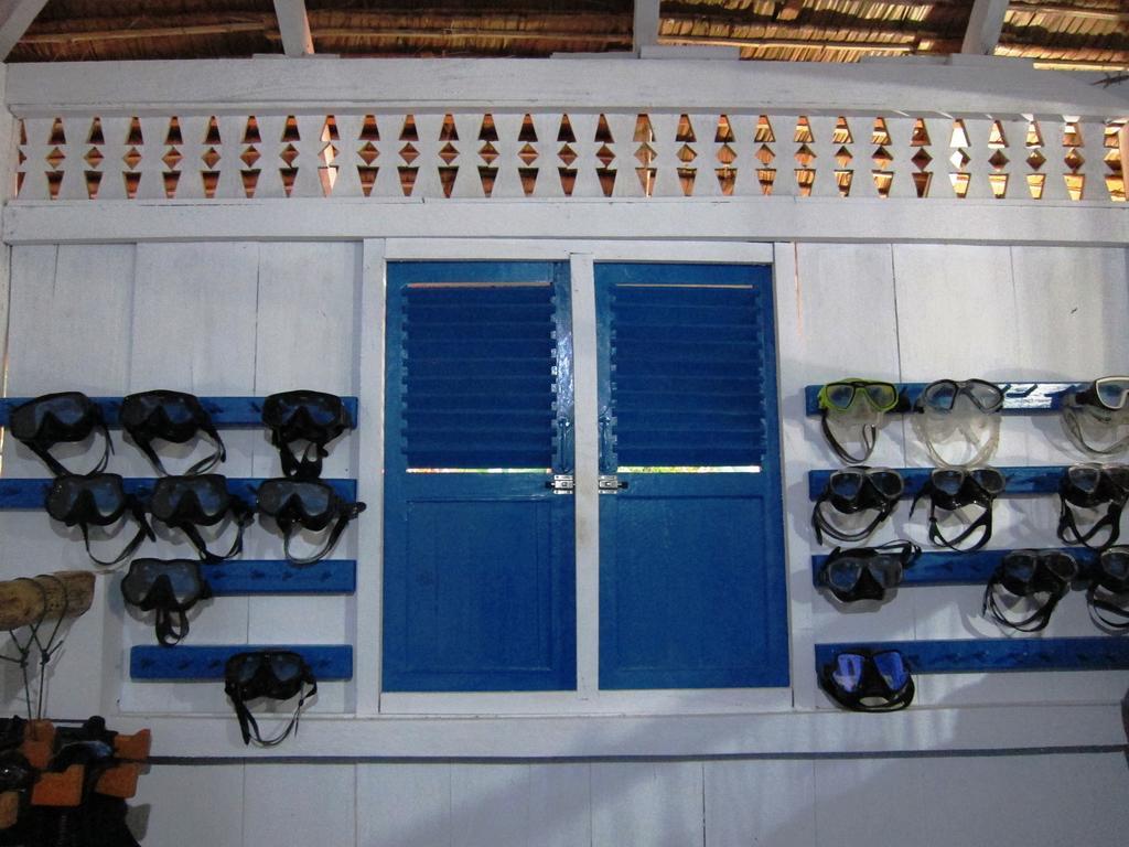 Raja Laut Dive Resort Bunaken Kültér fotó